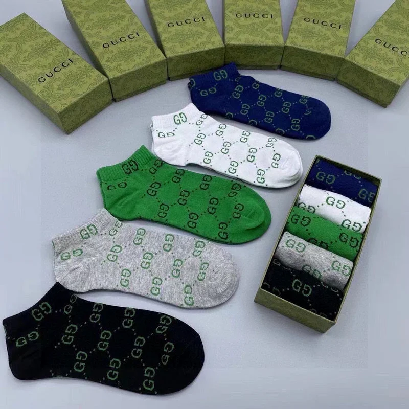 Chic And Trendy SACC - Mix Socks - 587 Fashion Bags With Huge Discounts