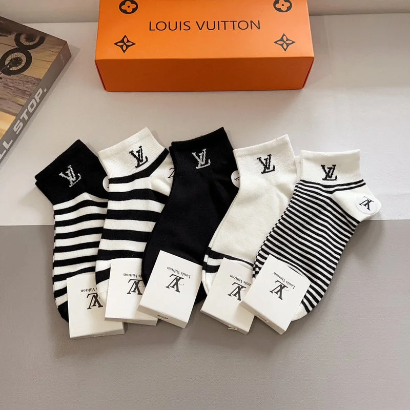 Sophisticated Style Offers SACC - Mix Socks - 258 Everyday Handbags At Wallet-Friendly Rates Sophisticated Style Offers SACC - Mix Socks - 258 Everyday Handbags At Wallet-Friendly Rates
