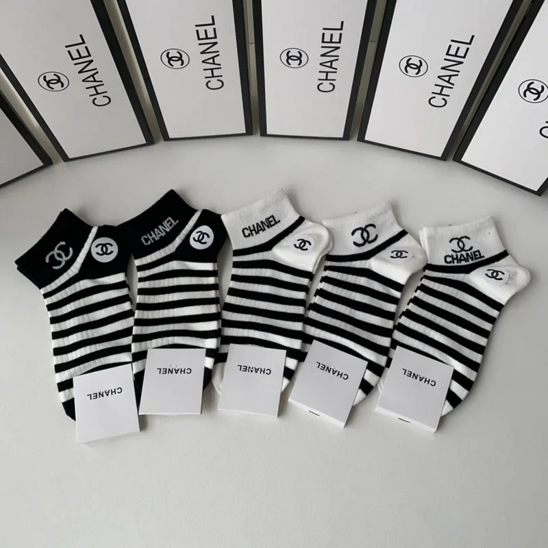 Stylish Yet Affordable Bags SACC - Mix Socks - 396 Premium Quality Bags At Affordable Prices