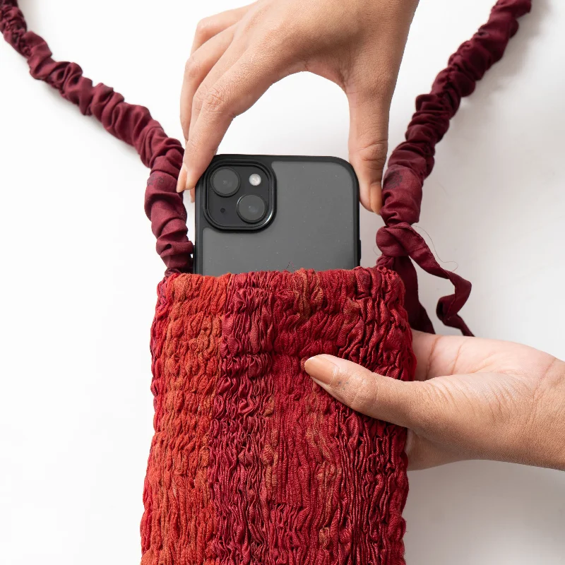 Premium Style IPHONE BAG RED Must-Have Bags At Irresistible Discounts