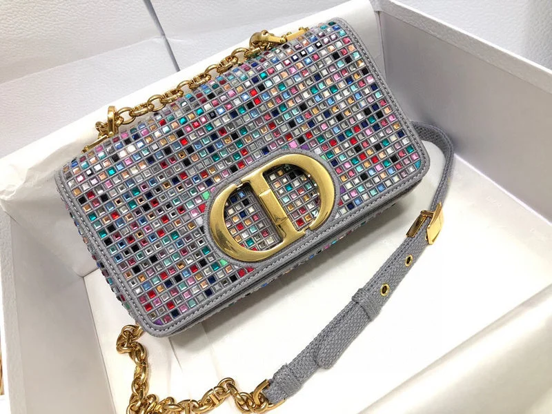 Stylish Bags For Fashion Bloggers LCE - DIR Bags - 1601 Designer-Inspired Bags At Reduced Prices Stylish Bags For Fashion Bloggers LCE - DIR Bags - 1601 Designer-Inspired Bags At Reduced Prices