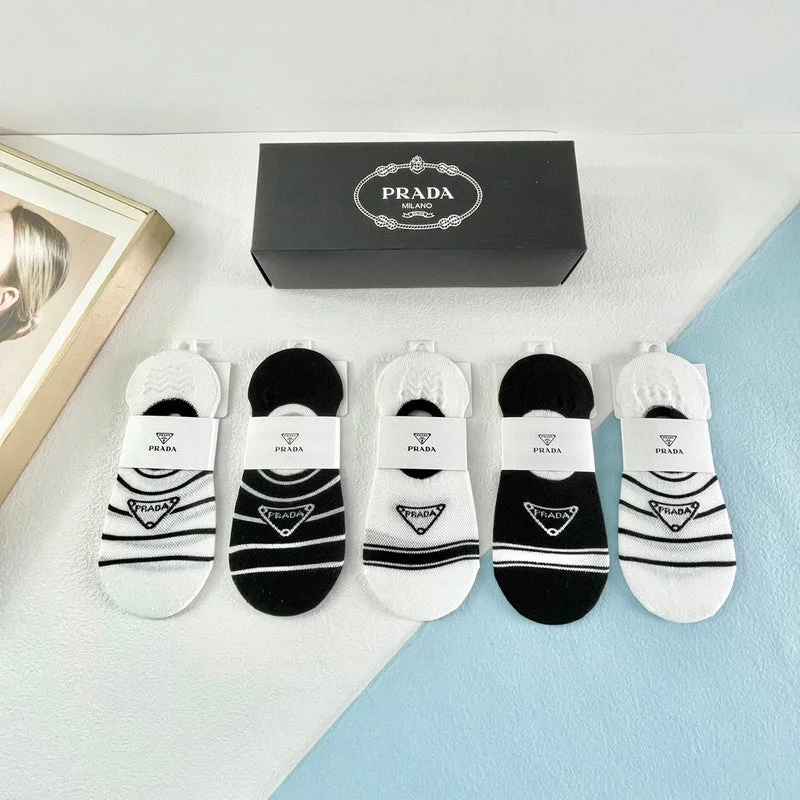 Holiday Glam SACC - Mix Socks - 580 Everyday Handbags At Wallet-Friendly Rates