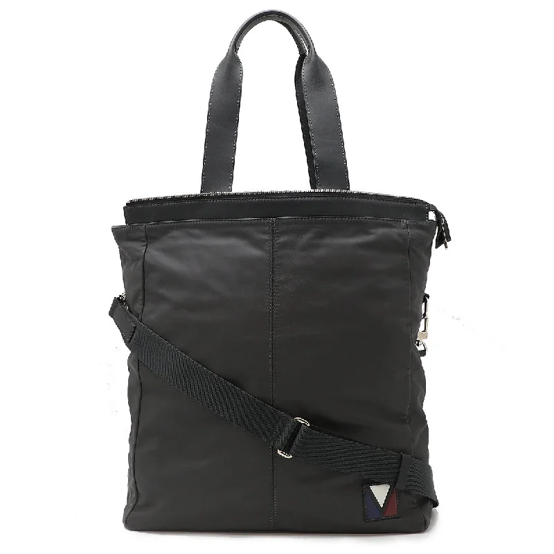 Bags For Playful And Chic Styles Louis Vuitton V Line Gaston V Leather Tote M51104 Statement Handbags At Unbeatable Discounts Bags For Playful And Chic Styles Louis Vuitton V Line Gaston V Leather Tote M51104 Statement Handbags At Unbeatable Discounts