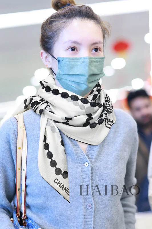 Stylish Yet Affordable Bags SACC - Mix Scarves - 630 Luxury Handbags At Budget-Friendly Rates Stylish Yet Affordable Bags SACC - Mix Scarves - 630 Luxury Handbags At Budget-Friendly Rates