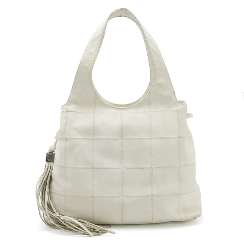 End Of Season Sale Chanel Leather Chocobar Tote Bag Fashionable Handbags At Must-Have Prices End Of Season Sale Chanel Leather Chocobar Tote Bag Fashionable Handbags At Must-Have Prices