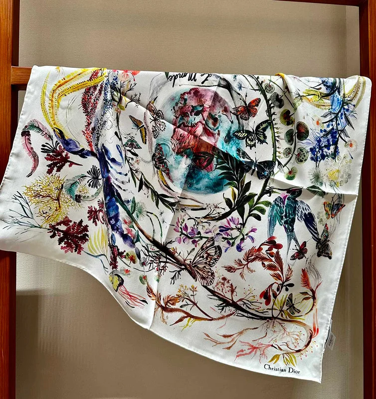 Chic & Cozy Collection SACC - Mix Scarves - 689 Stylish Totes, Special Discounts