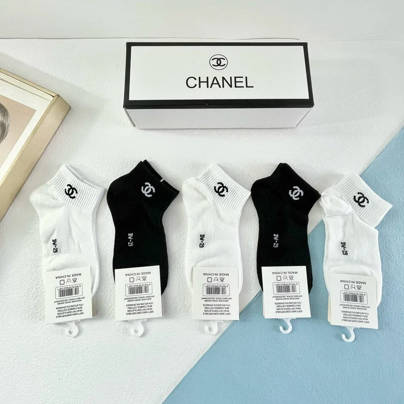 Vintage-Inspired SACC - Mix Socks - 568 Limited-Stock Handbag Sale For A Stylish Look Vintage-Inspired SACC - Mix Socks - 568 Limited-Stock Handbag Sale For A Stylish Look