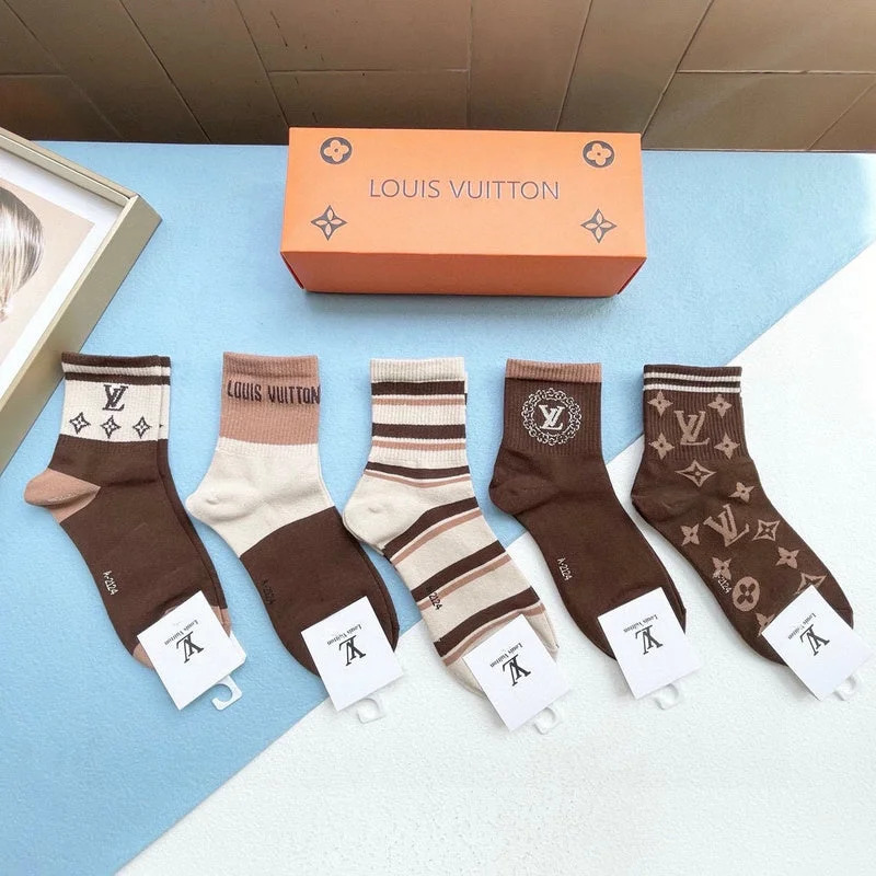 Comfort Meets Fashion SACC - Mix Socks - 581 Stylish Totes With Special Discounts