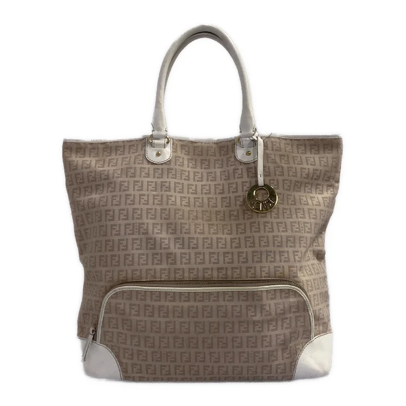 FENDI/Tote Bag/WHT/All Over Print Trendy Backpacks With Big Discounts