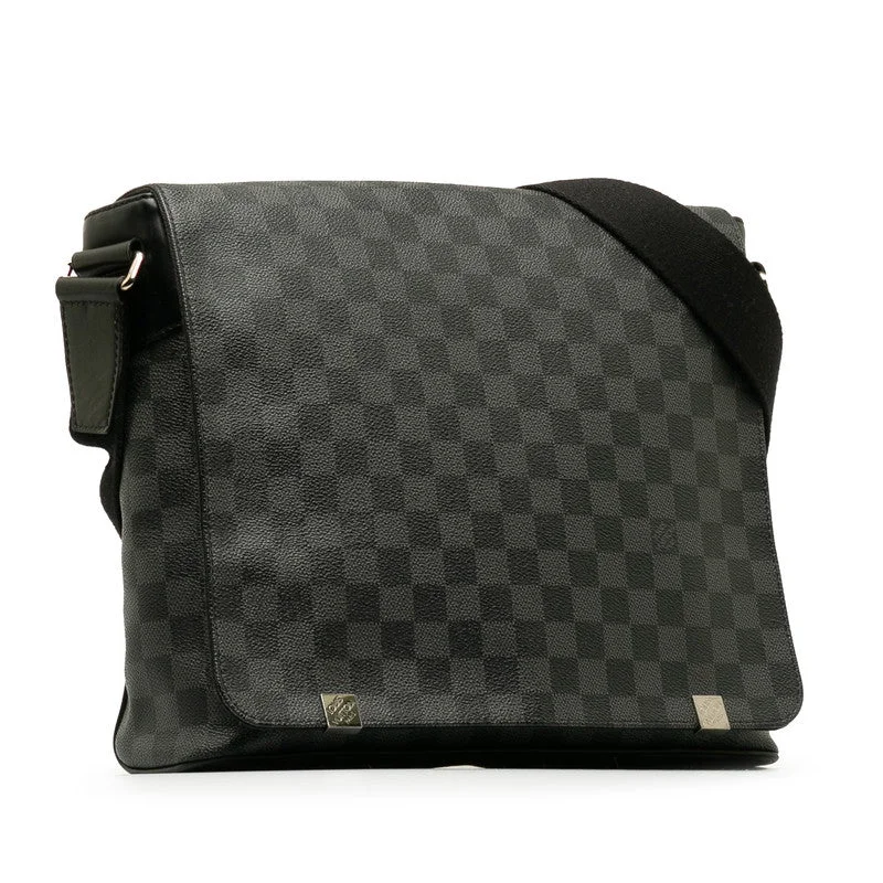 Louis Vuitton Monogram Eclipse District MM Shoulder Bag M45271 Black Men's Stylish Totes, Special Discounts Louis Vuitton Monogram Eclipse District MM Shoulder Bag M45271 Black Men's Stylish Totes, Special Discounts