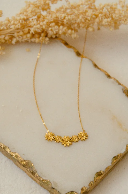 DAISIES NECKLACE // GOLD