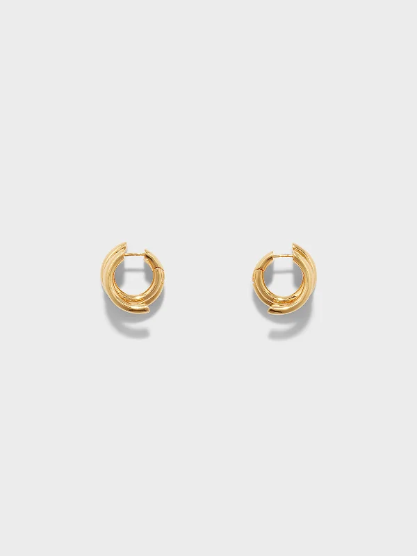 Discover Unique Jewelry With Special Limited-Time Offers Dillon 18kt Gold-Plated Hoop Earrings