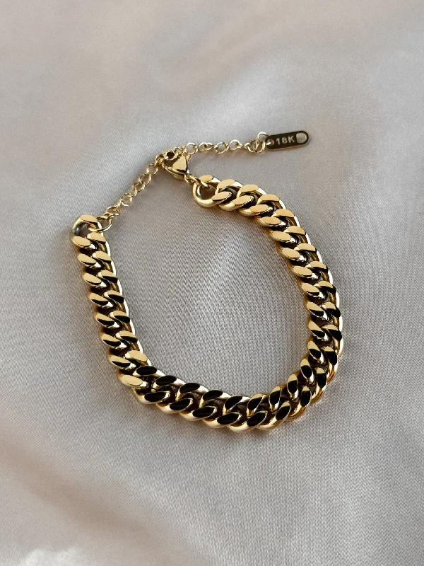 Thick Chain Bracelet