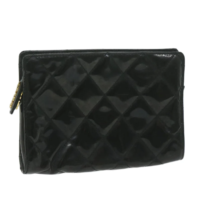 Chanel  Patent Leather Clutch Bag (Pre-Owned) Flash Sale On Handbags