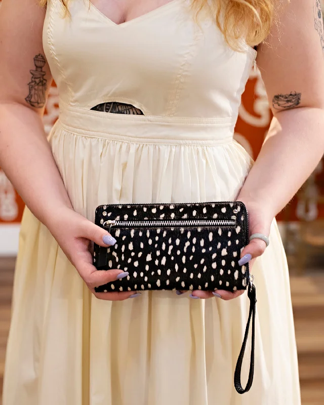 Tulum Wallet/Wristlet Premium Handbags At Budget-Friendly Prices