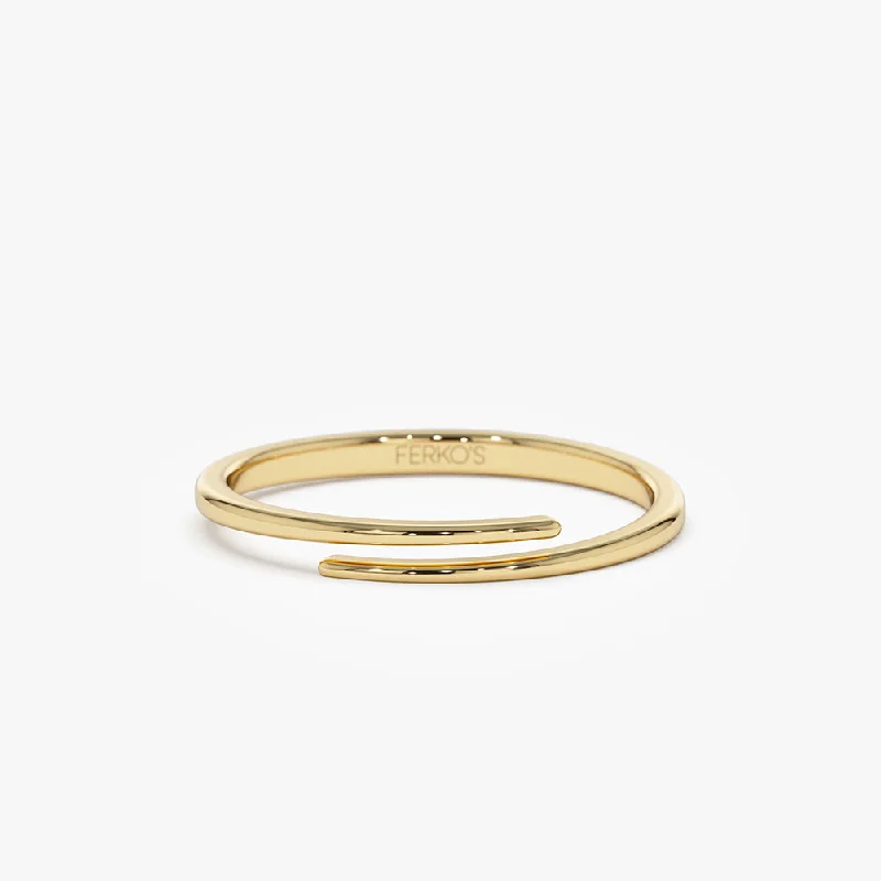 14k Gold Stacking Criss Cross Ring