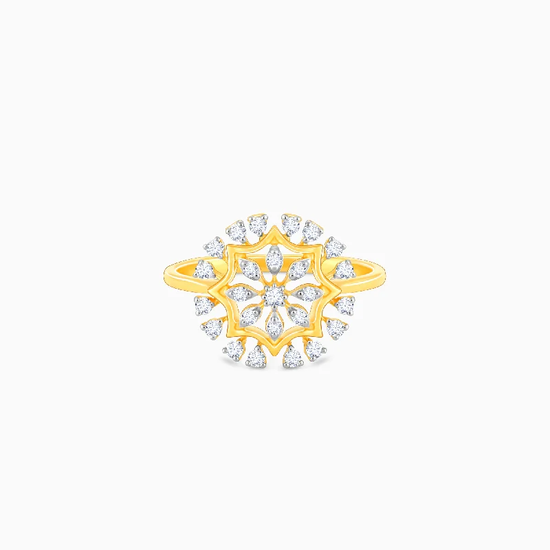 Gold Glamorous Floral Diamond Ring