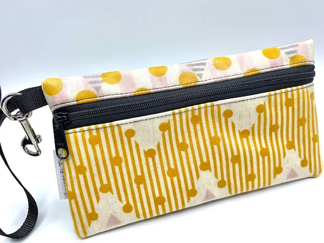 Large Wristlet in Chevron Dots Chic And Affordable Bags – Grab Yours Today