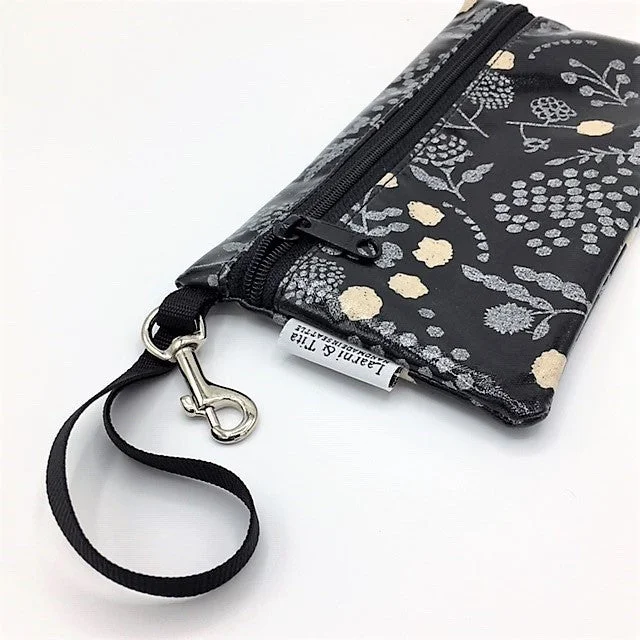 Large Wristlet in Silver Fox Affordable Elegance, Grab Yours Now