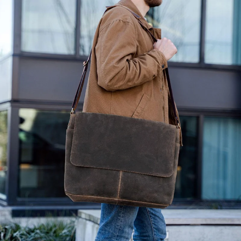 Leather messenger 18 inch satchel laptop briefcase for men and women best handmade buffalo college office computer bag Handbag Deals For Every Occasion Leather messenger 18 inch satchel laptop briefcase for men and women best handmade buffalo college office computer bag Handbag Deals For Every Occasion