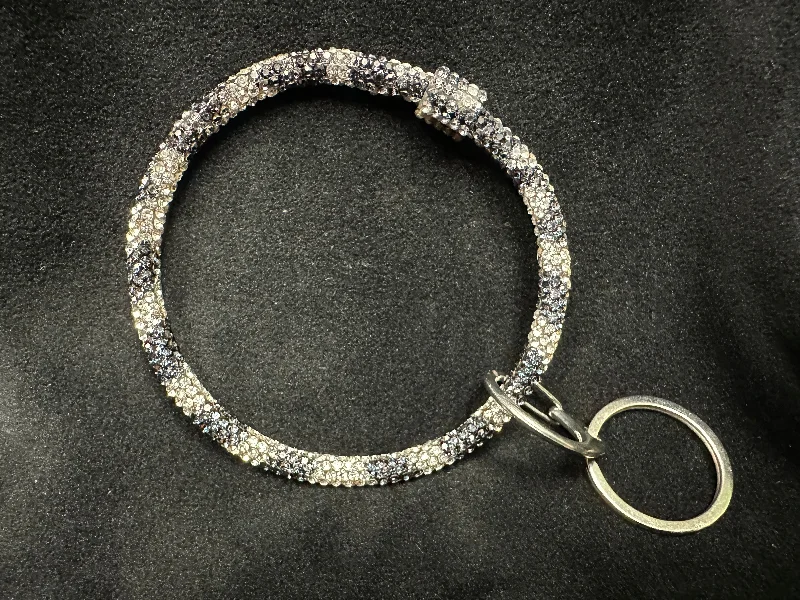SILVER LEOPARD