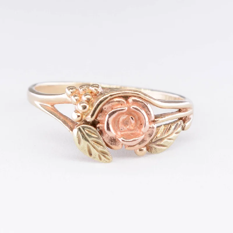 Grab Your Dream Jewelry At The Lowest Prices 10k Two Tone Gold Flower Ring | SZ 6.25 |