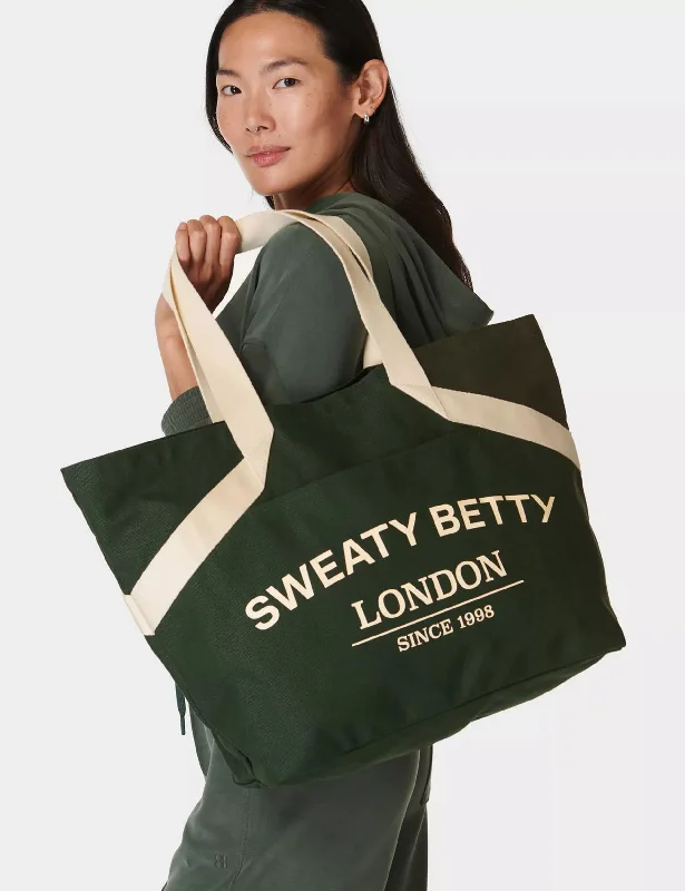 Essentials Canvas Tote - Trek Green Everyday Elegance At Special Prices