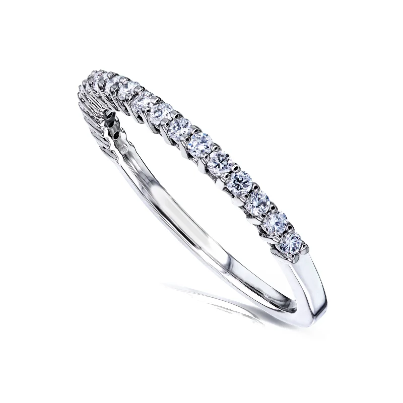 Jewelry Sale Alert – Shop Timeless Elegance Today Diamond Band 1/4 carat (ctw) in 14kt Gold