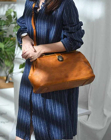 Genuine Bags On Clearance Sale Handmade Womens Large Leather Doctor Handbag Purses Vintage Doctor Side Purse for Women Statement Handbags At Unbeatable Discounts
