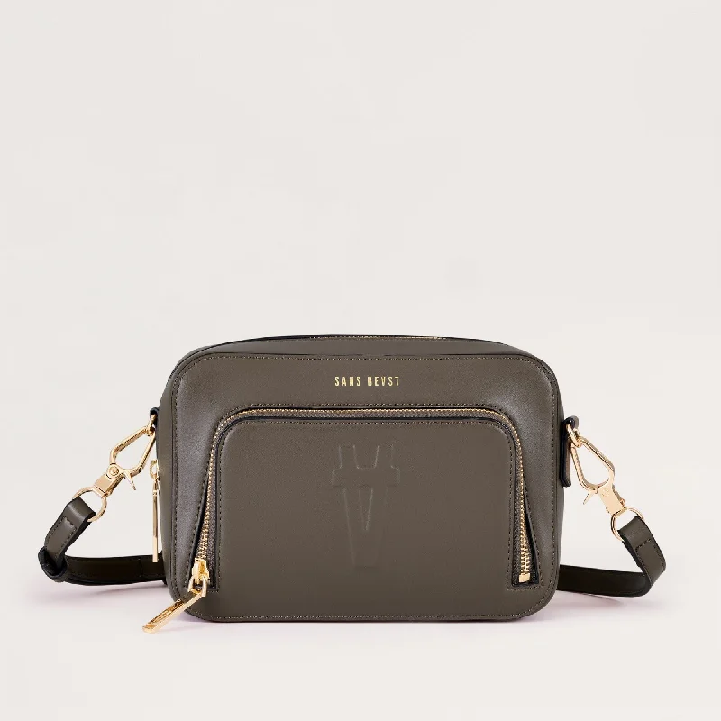 Casual Chic Deals Sojourn - Crossbody Bag - Fudge Chic Shoulder Bags At Promotional Rates