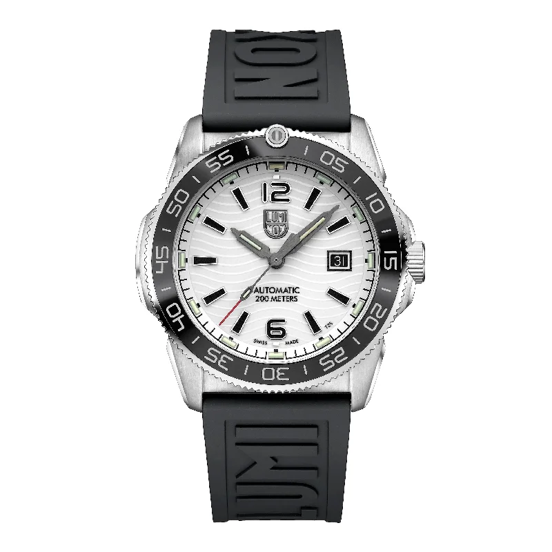 Chic And Stylish Jewelry At Exclusive Prices Luminox Pacific Diver Automatic Series Midnight Mariner 3101.H.SET