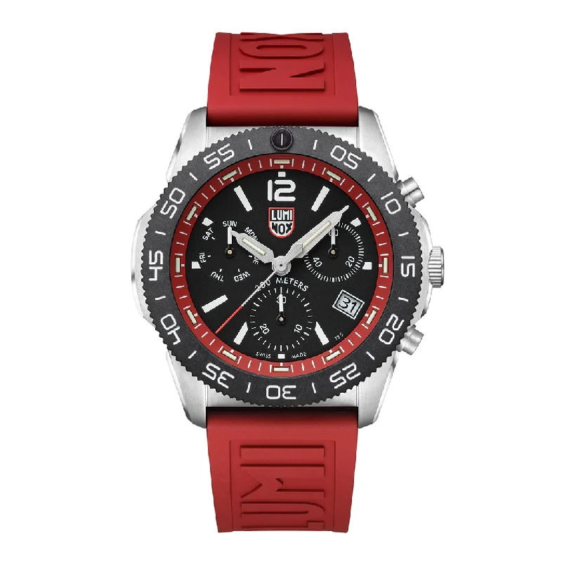 The Biggest Jewelry Sale Of The Year Is Here Luminox Pacific Diver Chronograph Series 3155