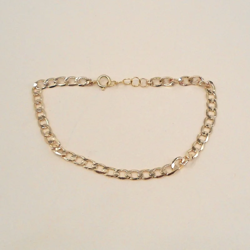 Fashion-Forward Jewelry At Exclusive Discounts Small Figaro Bracelet Wholesale