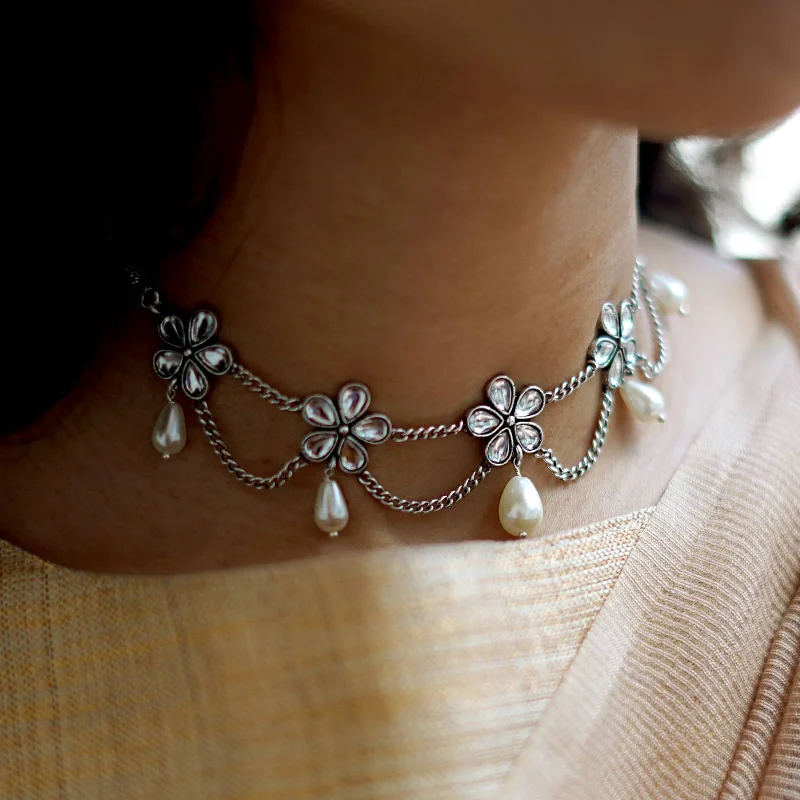 Exclusive Jewelry Sale Event – Shop Now Teejh Floweret Polki Silver Oxidized Pearl Choker Necklace