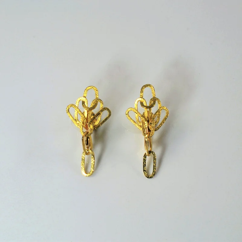 Exclusive Jewelry Sale – Limited-Time Discounts Yellow Gold Interlocking Drop Earrings |