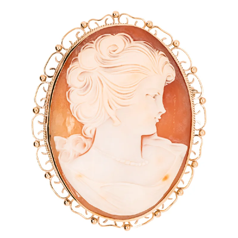 Timeless Jewelry At Special Discount Rates Deja Vu 9ct Yellow Gold Large Cameo Brooch